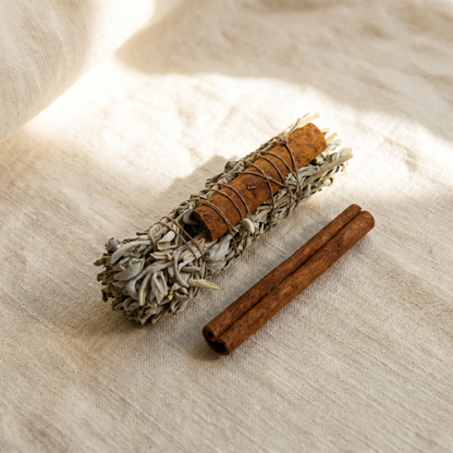 White Sage & Cinnamon Bundle – Natural Smudge Stick