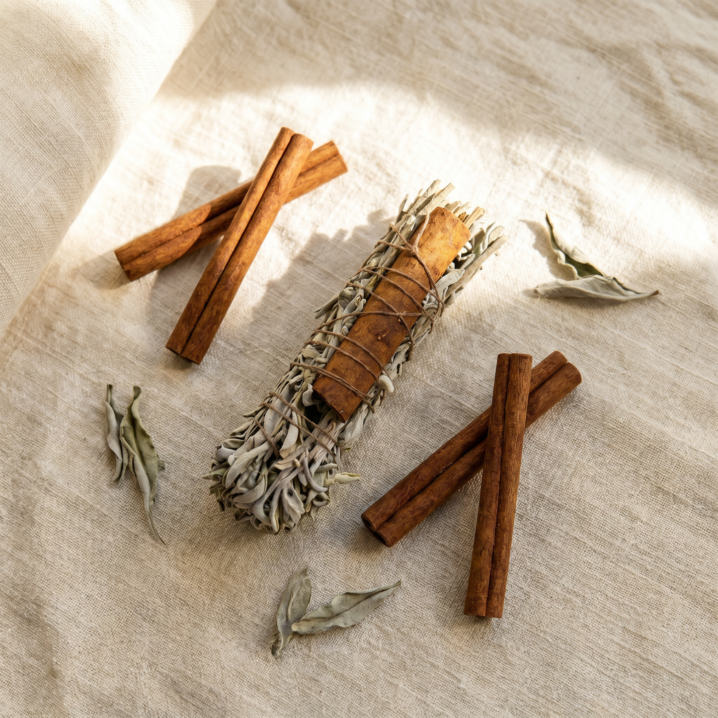 White Sage & Cinnamon Bundle – Natural Smudge Stick